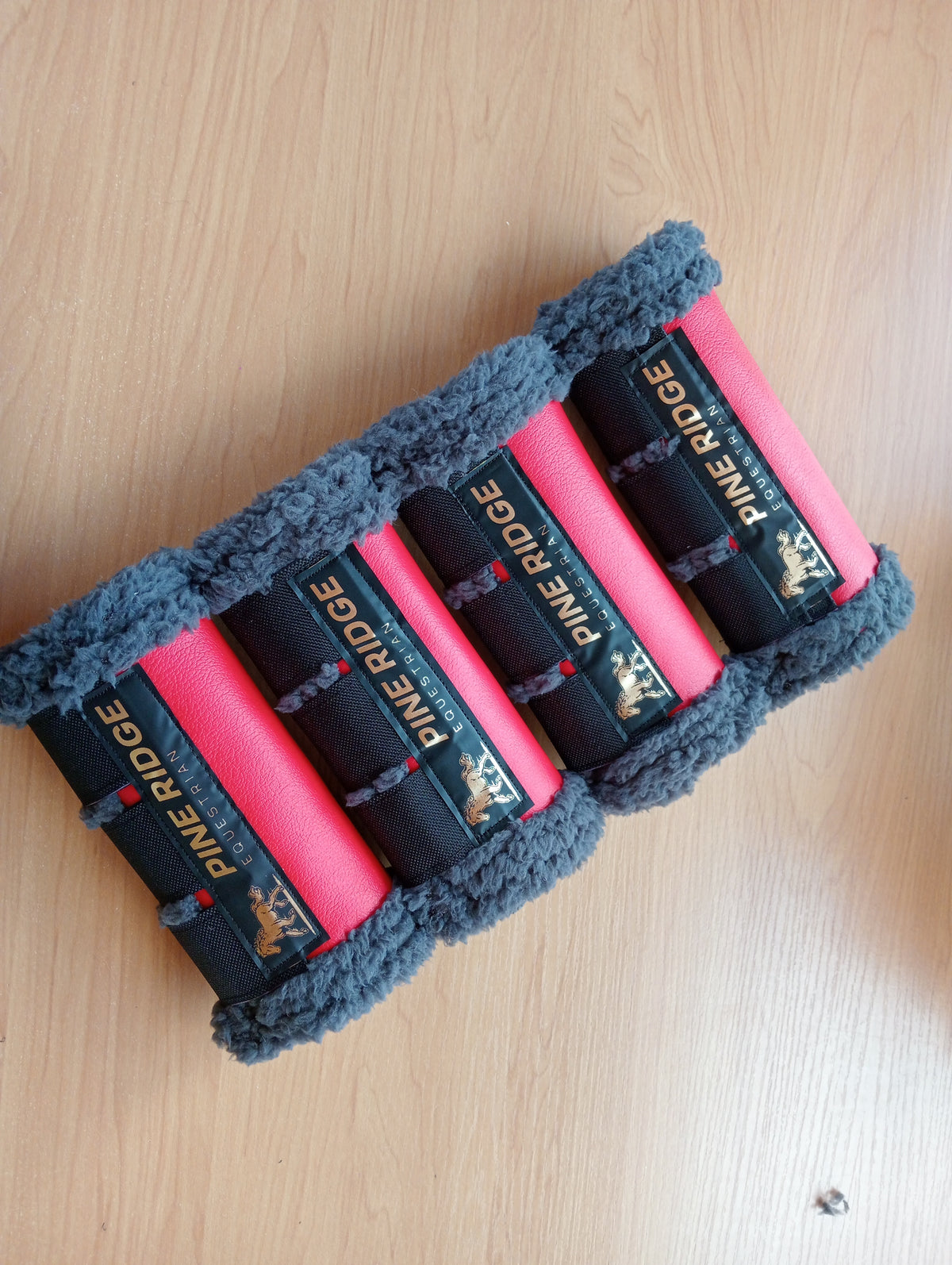 Hack Boots Red
